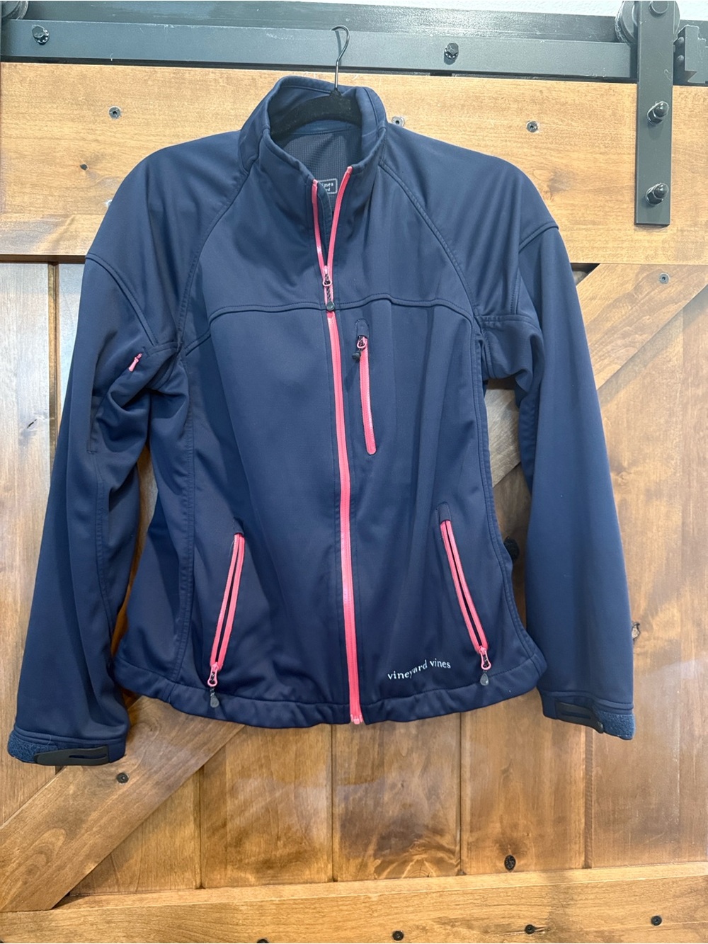 Vineyard Vines Women's Sankaty Navy Softshell Jacket with Pink Zippers Size M
